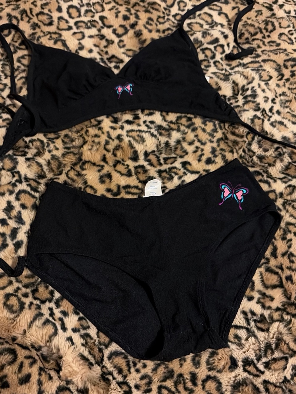 Vintage 8.5 Quake Black Butterfly Embroidered Bikini Set